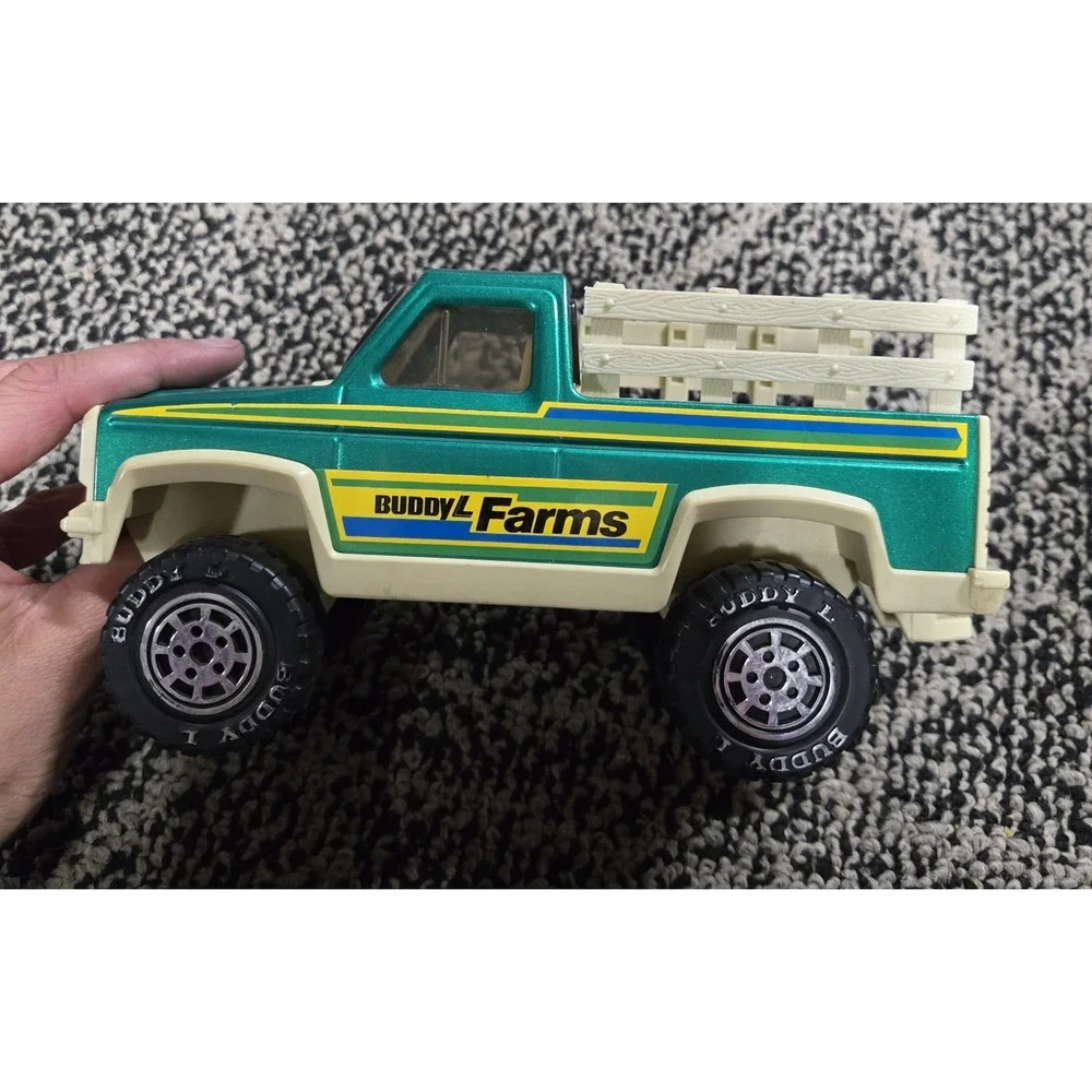 Vintage 1981 Green Buddy L Farms Truck W/ Rack Made In Hong Kong